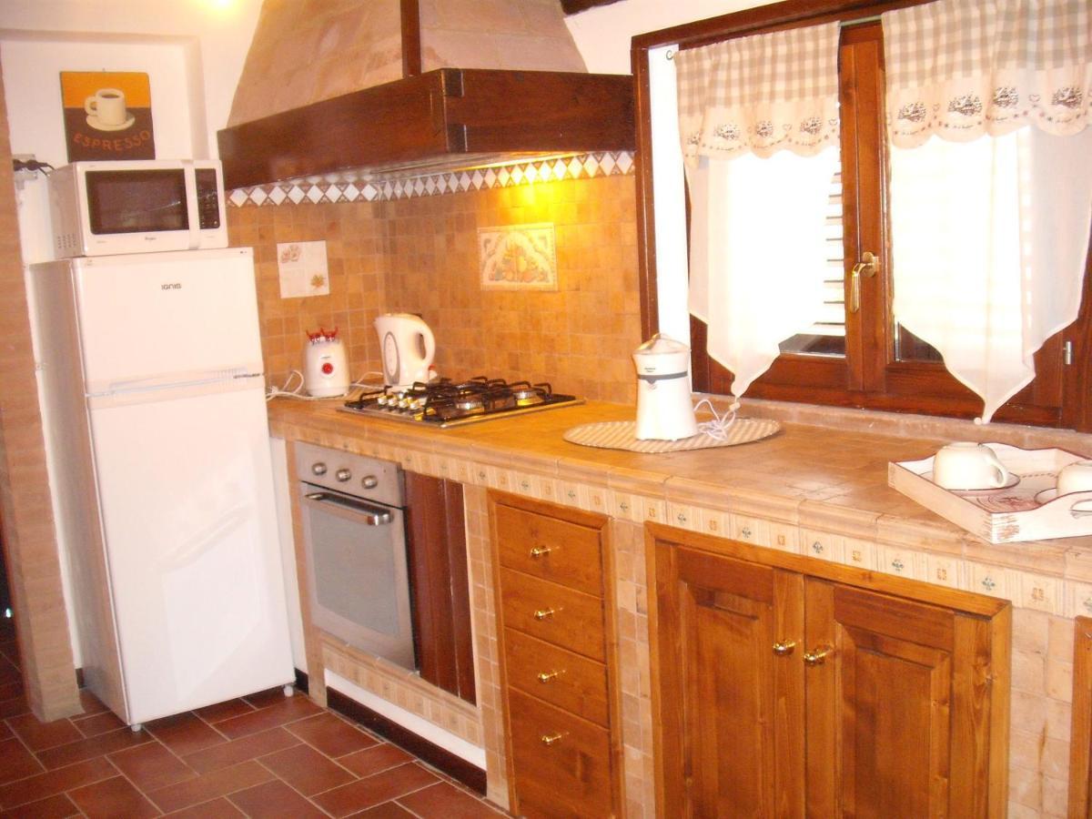 Agriturismo Casa Al Povero Volterra Eksteriør billede